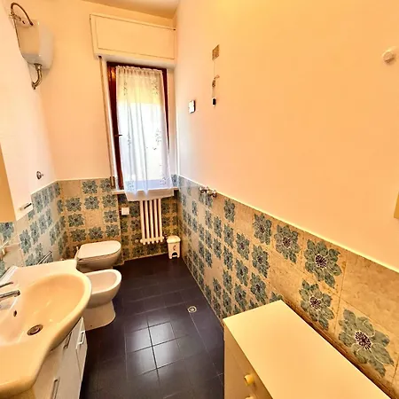 Trilo Ilario A شقة